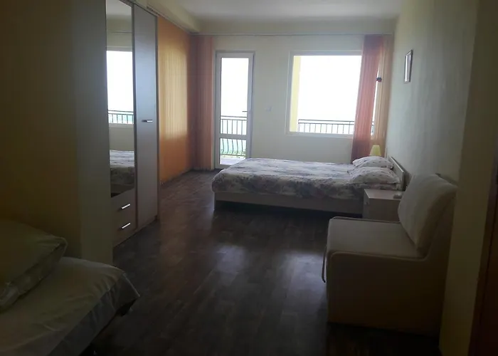 بيت للعطل Byala Grape House بايالا