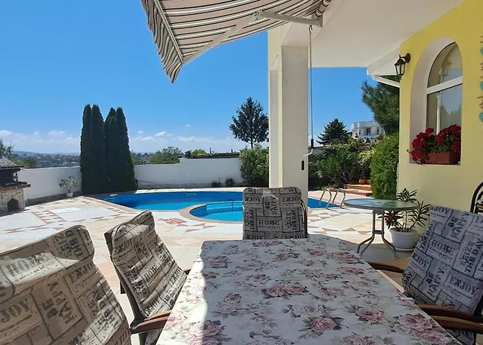 Byala Grape House Holiday home *